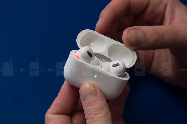 Phân Biệt Tai Nghe AirPods Pro Giữa Hàng Real Và Hàng Fake